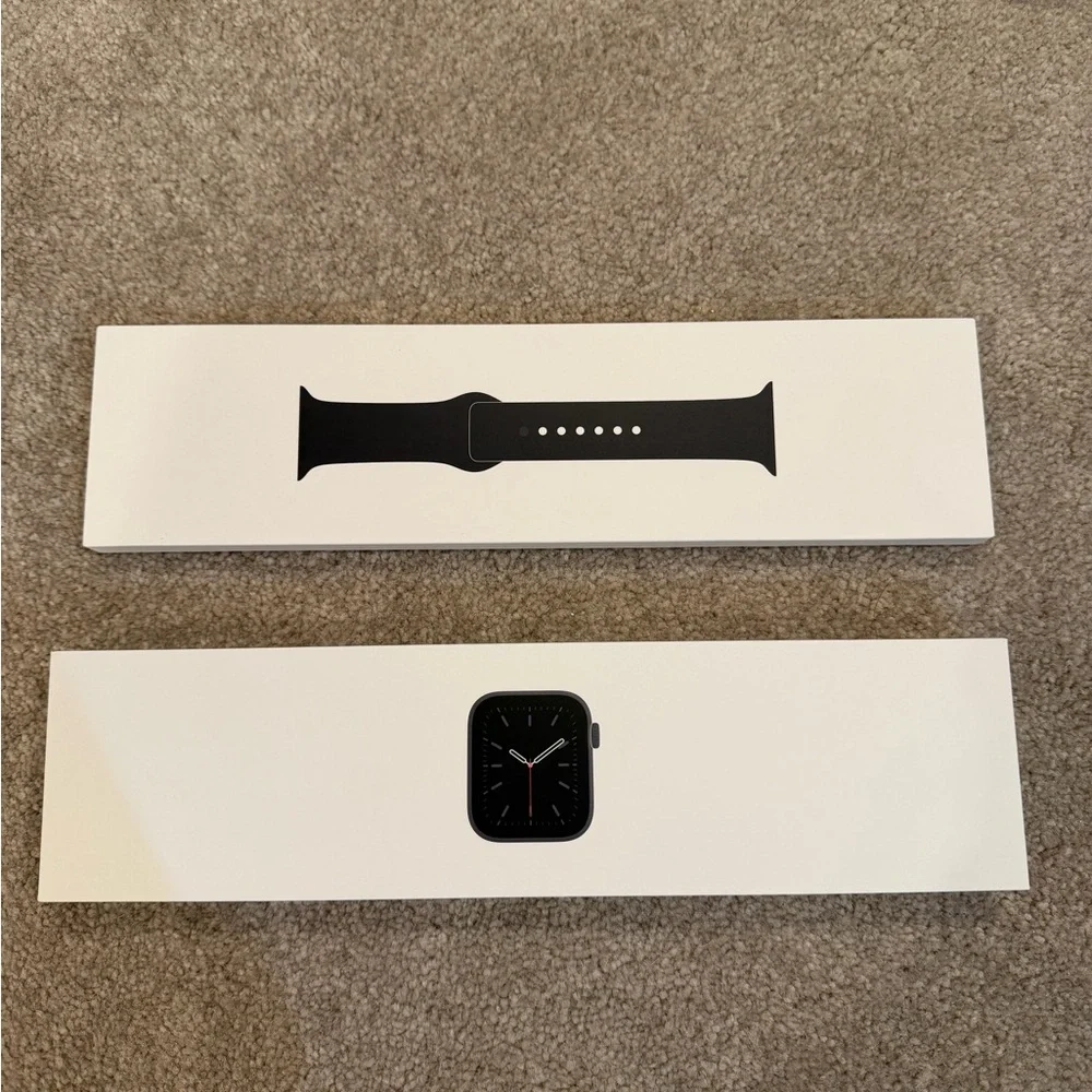 Apple Smartwatch with White Packaging